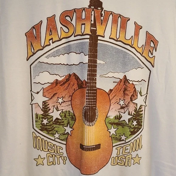 Tshirt NASHVILLE Tennessee Music City with imprinted guitar design NWT HP - Picture 2 of 4